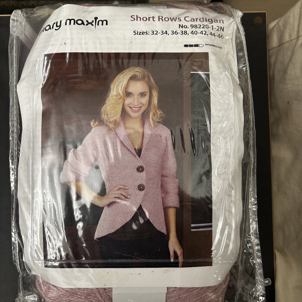 Mary Maxim | Short Rows Cardigan Kit | 98220